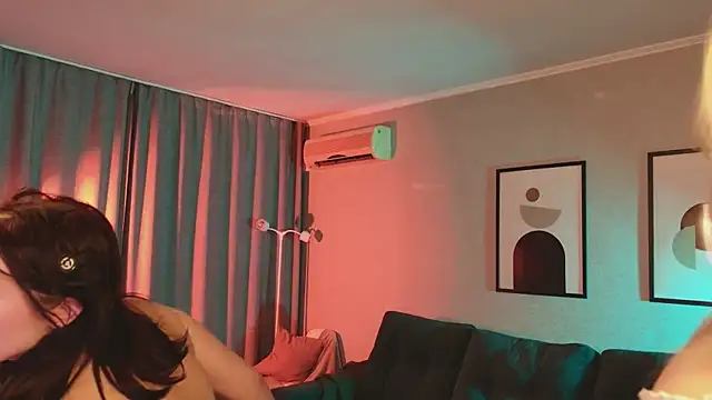 Webkamerová show velourrra