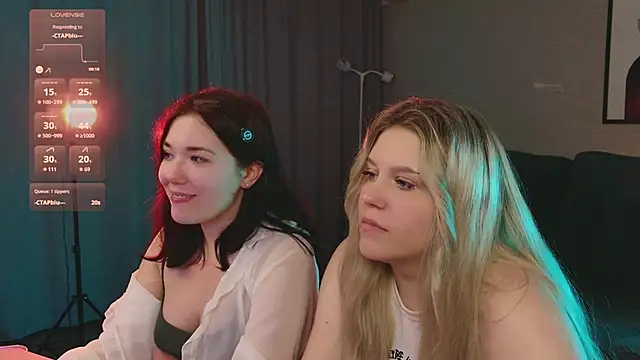 velourrra's Webcam Show