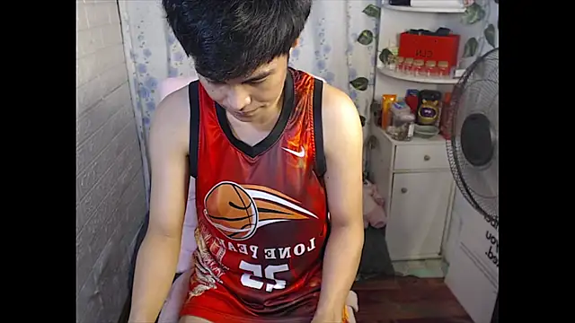 _peachyboyyy Pertunjukan Webcam