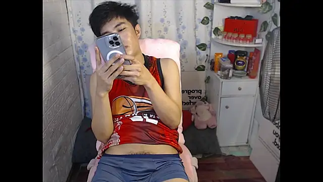 _peachyboyyy 网络视讯表演