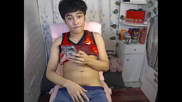 _peachyboyyy Show Webcam