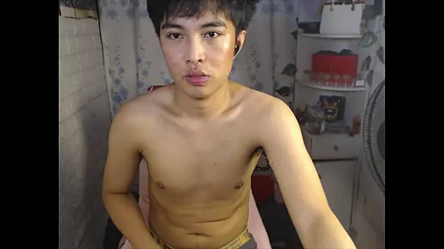 _peachyboyyy 网络视讯表演
