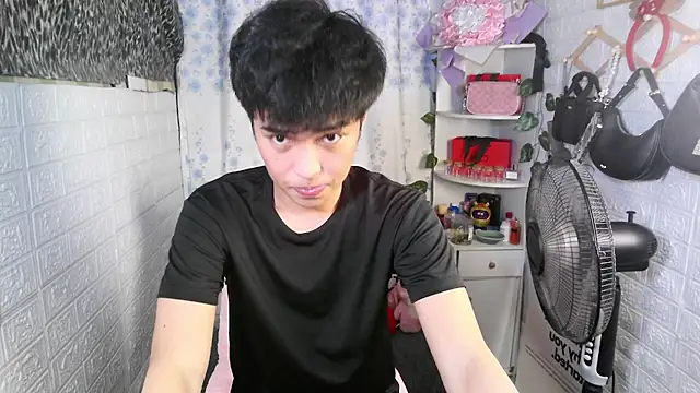 _peachyboyyy 网络视讯表演