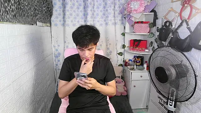 _peachyboyyy 网络视讯表演