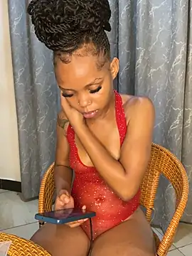 sexyie_caramel Webcam Show