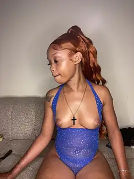 sexyie_caramel's Webcam Show