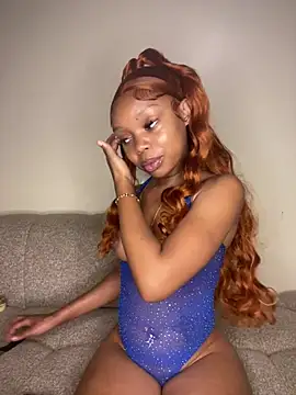 sexyie_caramel webcam show