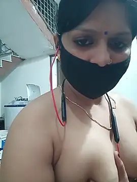 ZOYA-STRIPn Live XXX chat