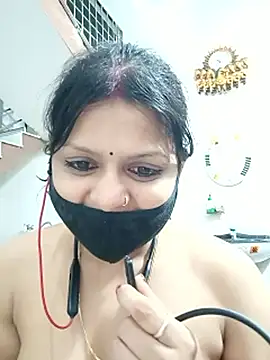 ZOYA-STRIPn Live XXX chat