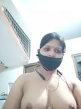 ZOYA-STRIP's Live XXX Chat