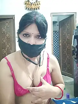 ZOYA-STRIPn Live XXX chat