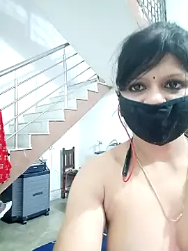 ZOYA-STRIP's Live XXX Chat