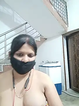 ZOYA-STRIP's Live XXX Chat