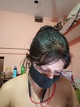 ZOYA-STRIP's Live XXX Chat