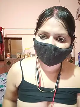 Chat +18 de ZOYA-STRIP ao vivo