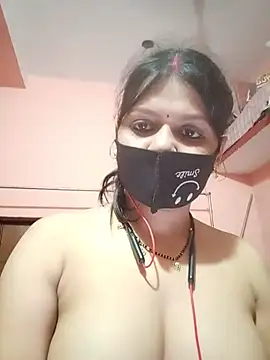 ZOYA-STRIP's Live XXX Chat