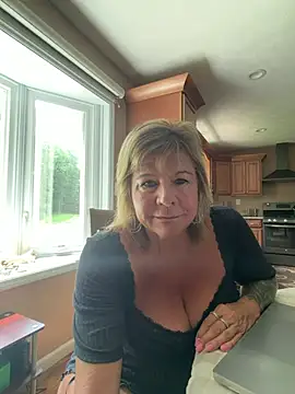 Chat +18 de HiLibido1234 ao vivo