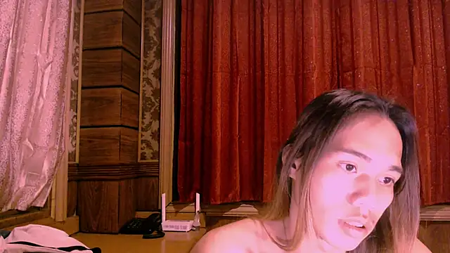 hugecock_kate Pertunjukan Webcam