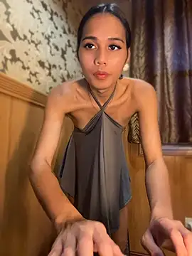 הופעת וובקאם של hugecock_kate