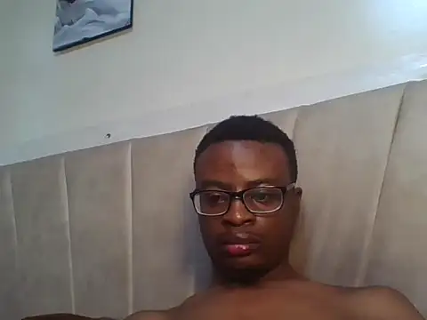 הופעת וובקאם של freakyboy255