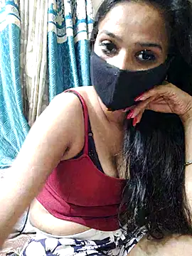 Amrita_Thakur01 Show in webcam