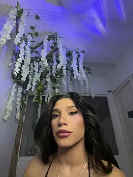 Show de webcam de emaa--