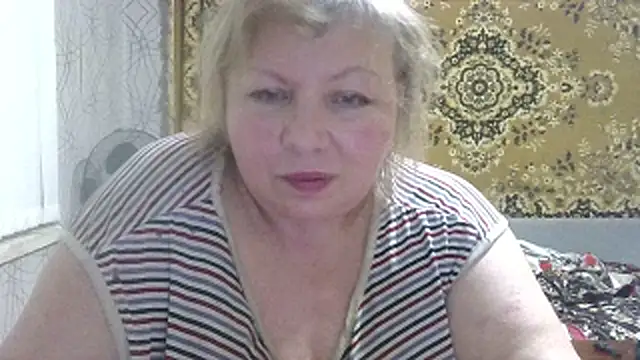 Pokój czatu na żywo – LediMelissa
