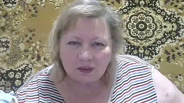 Pokazy przed kamerką – LediMelissa