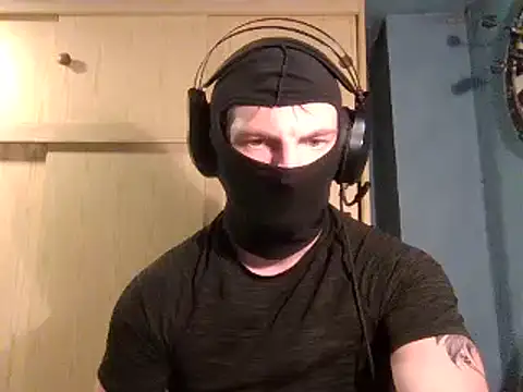 beuker22's Live Sex Cam Show