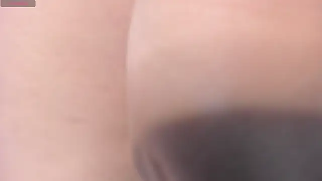 Emyiii Live Chatraum