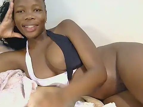 pookie_smiles' Live XXX Chat