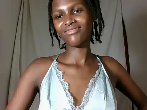Sleek_petite Webcam-Show
