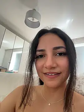 EmmyBullockk – webcam-show