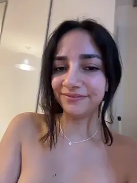 EmmyBullockk's Webcam Show