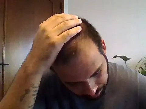 Carlos02145's Webcam Show