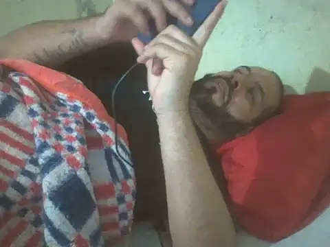 הופעת וובקאם של Carlos02145