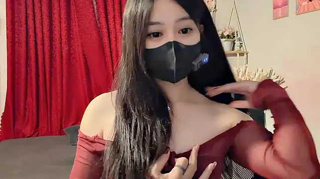 Boniiie 在線直播表演