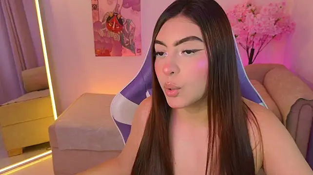 צ'אט XXX בשידור חי של mayavexx