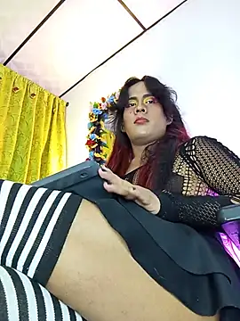 Elektra_bigcock's Webcam Show