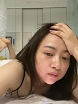 CRROO-AA live XXX chat