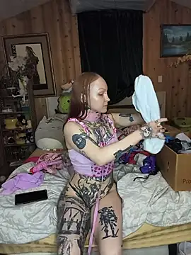guillotine444's Webcam Show