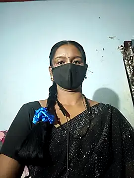 madhushree143 Show in webcam