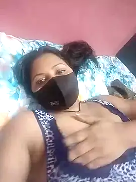 Miss_kirtii – Live XXX-chat