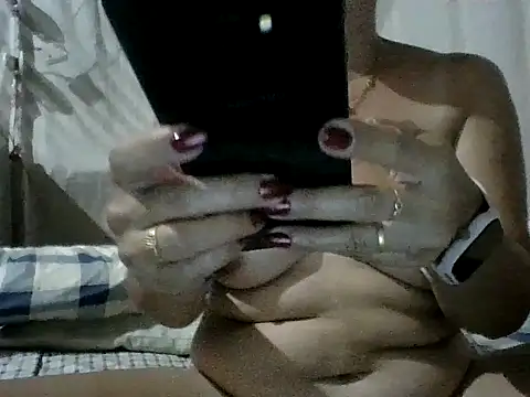 Chat XXX en directo de assqueenlovely
