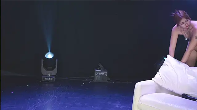 Webkamerová show MKonggirl88