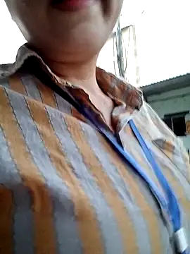 LalisaSexy 在線  直播表演