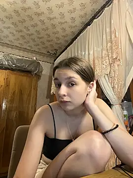 Вебкам-шоу ToryAdaire