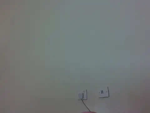 prettyglowing's Live Chat Room
