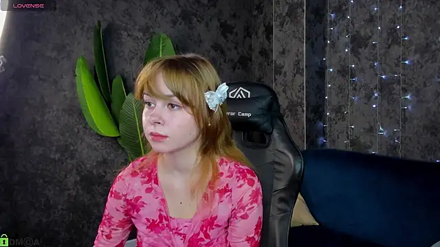 XXX chat uživo modela Monica_Alvarez