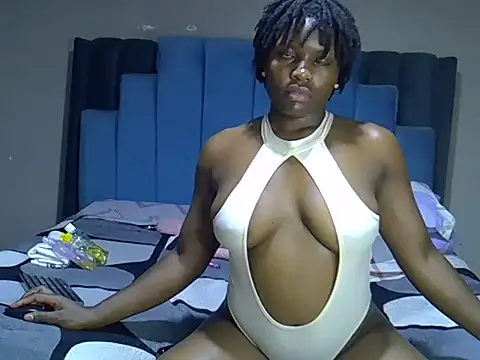 melanin_moonのライブXXXチャット